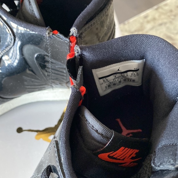 Nike air jordan 1 rebel womens size 6.5 (gloss black) - Picture 3 of 5